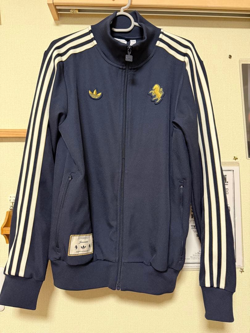 ユベントス テラスアイコン トラックトップ adidasoriginals