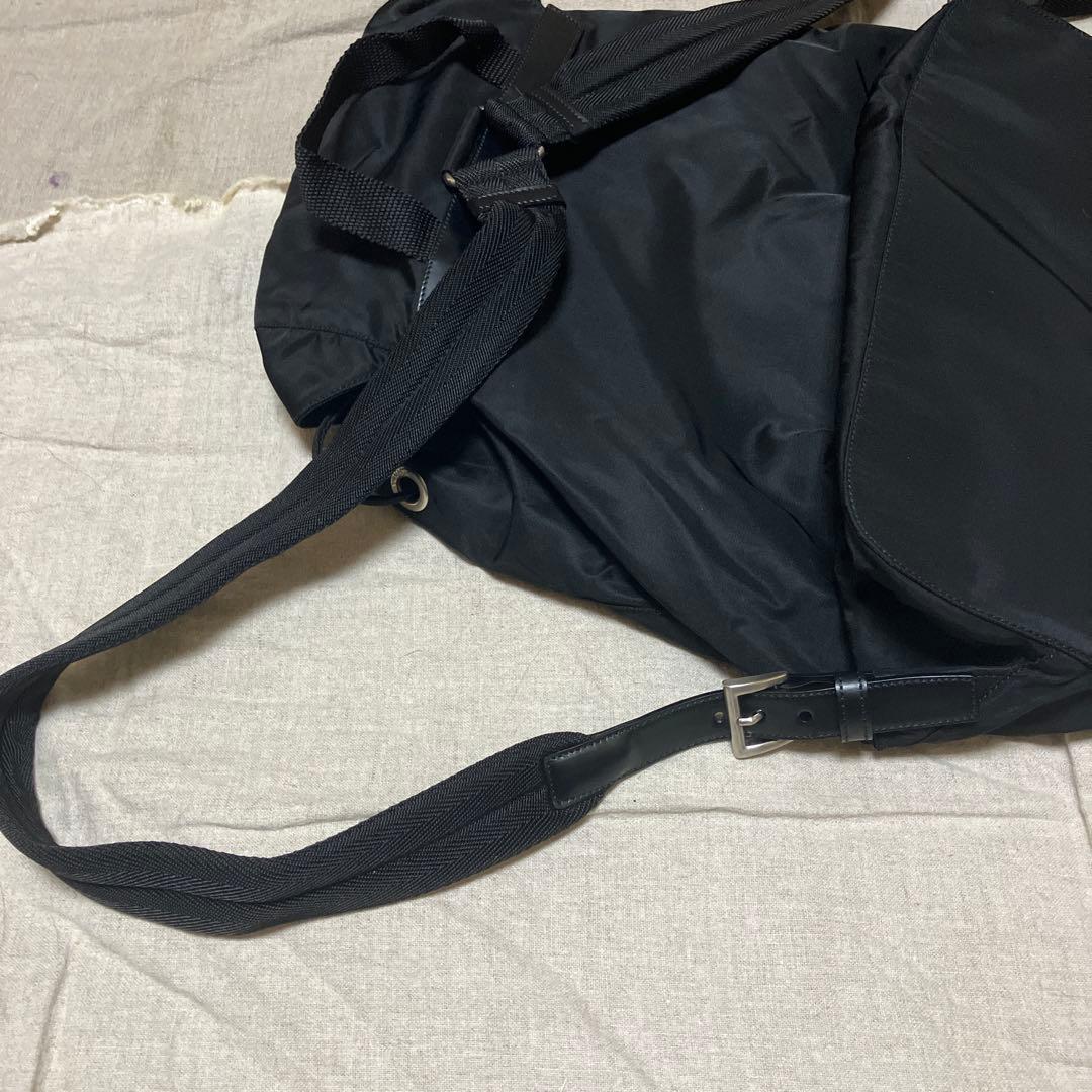 ✨PRADAプラダ三角プレートリュックサック ナイロンレザー（ブラック）