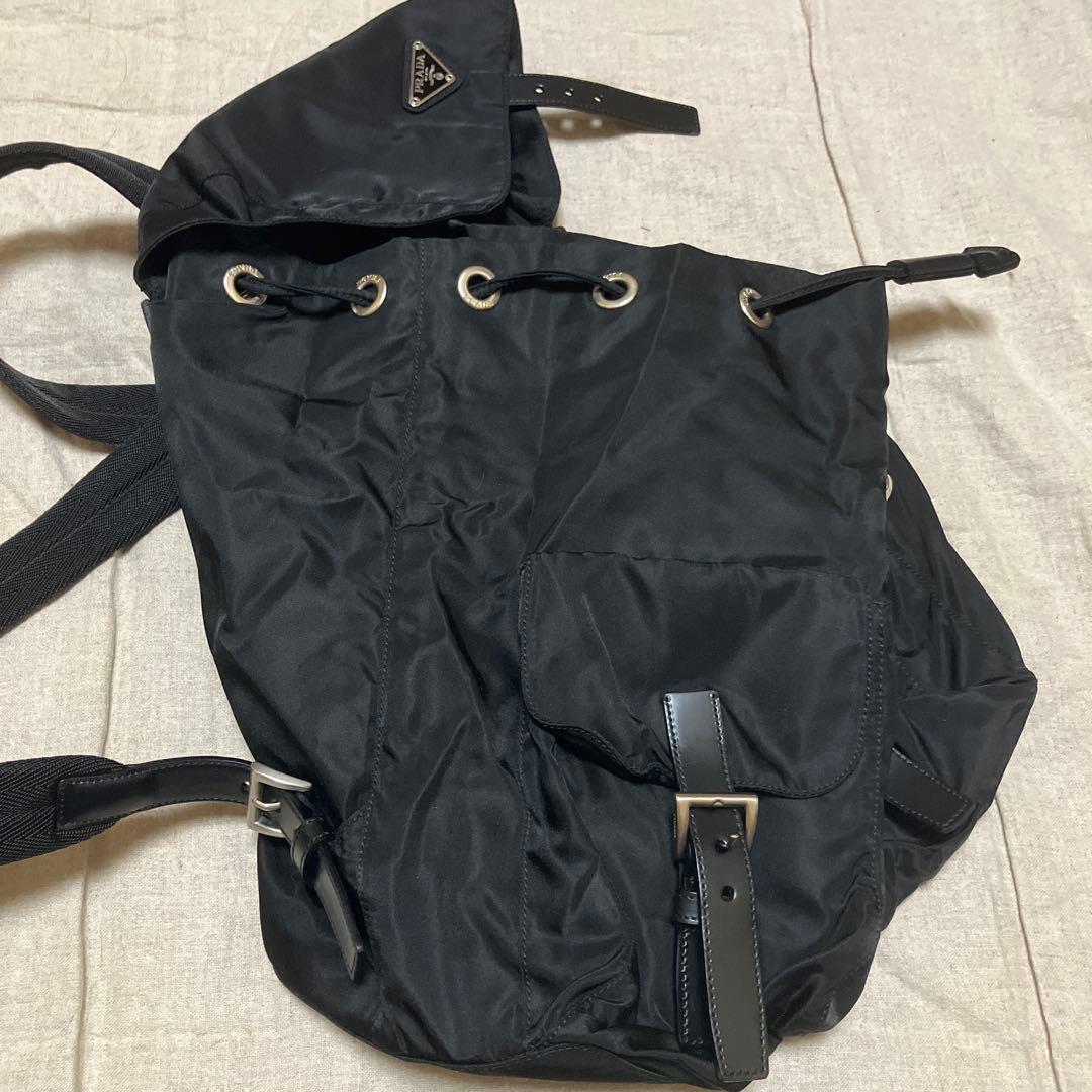 ✨PRADAプラダ三角プレートリュックサック ナイロンレザー（ブラック）