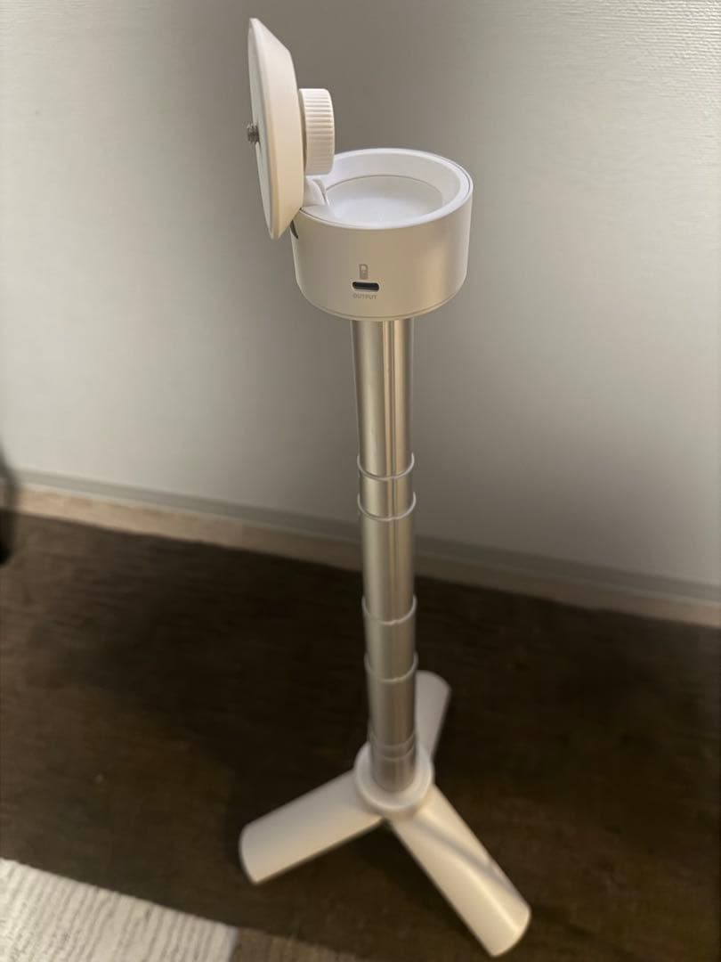 NEBULA パワーバンク三脚 Capsule Tripod 白 美品の通販｜www.myxop.com