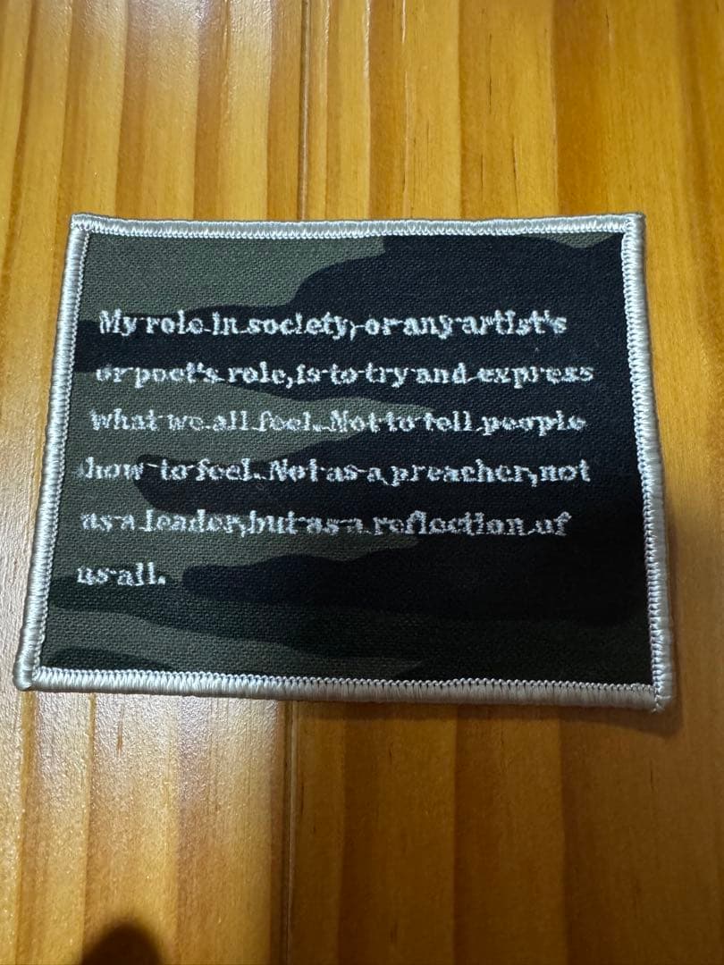 ジェネラルリサーチ スタジャン L、ワッペン