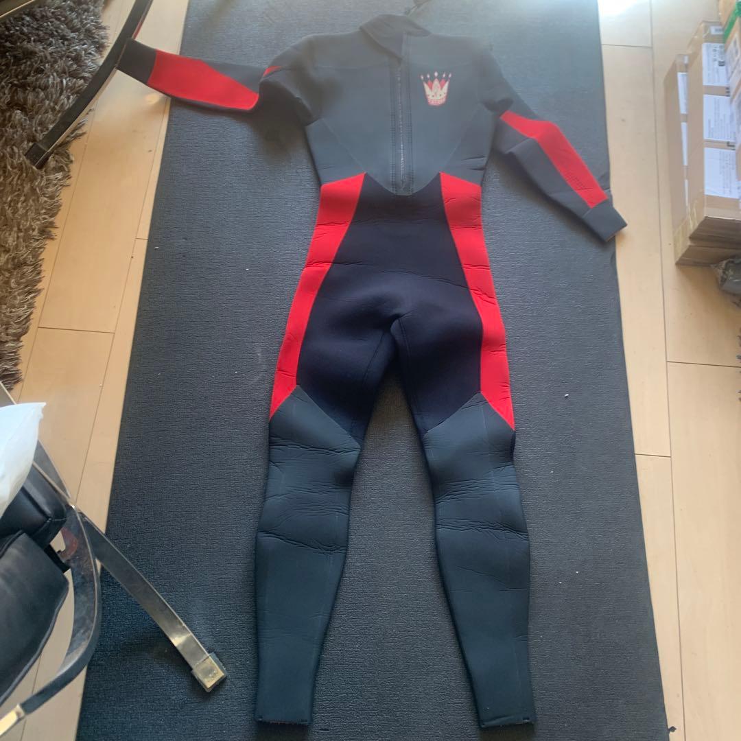 5mm ウェットスーツ　Mサイズ フューチャー