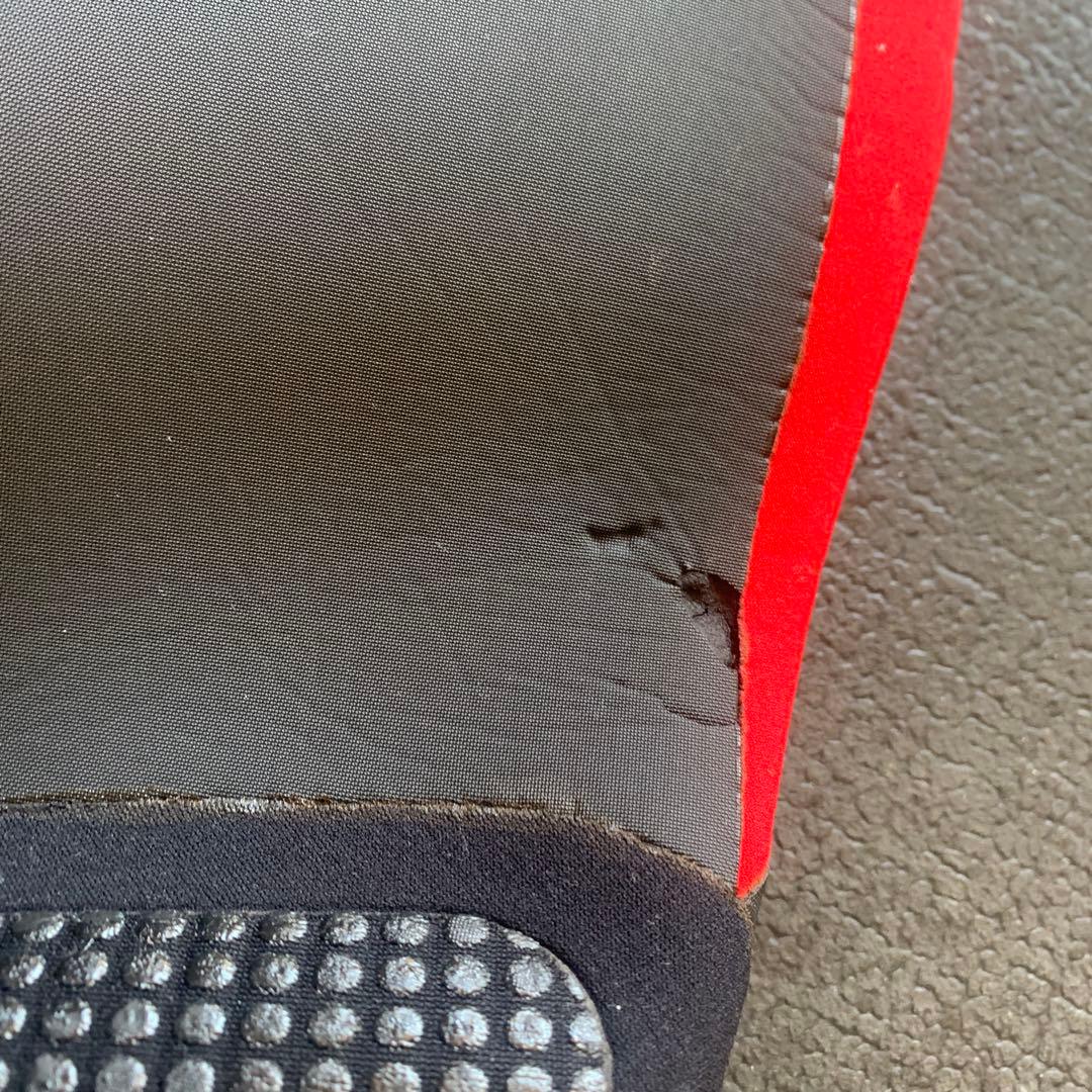 5mm ウェットスーツ　Mサイズ フューチャー