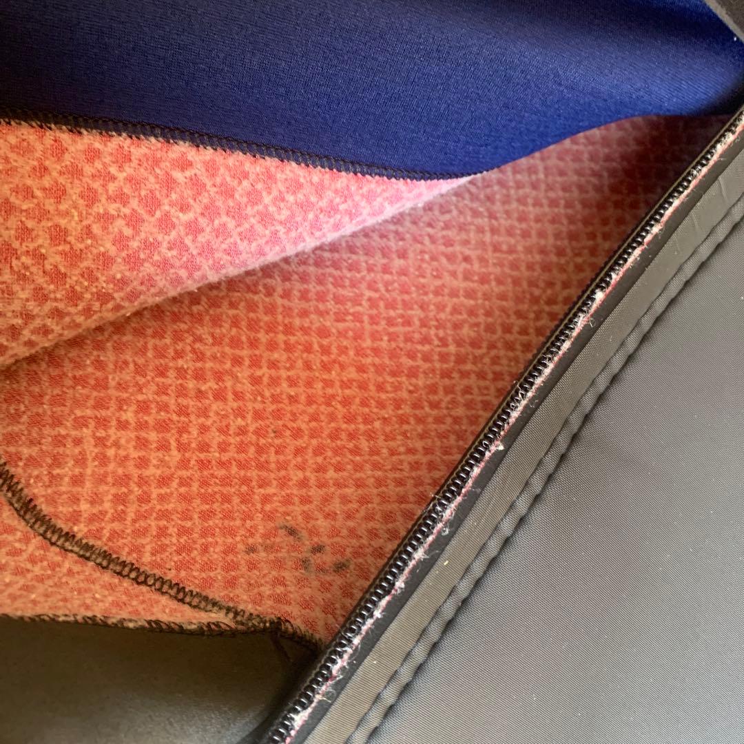 5mm ウェットスーツ　Mサイズ フューチャー