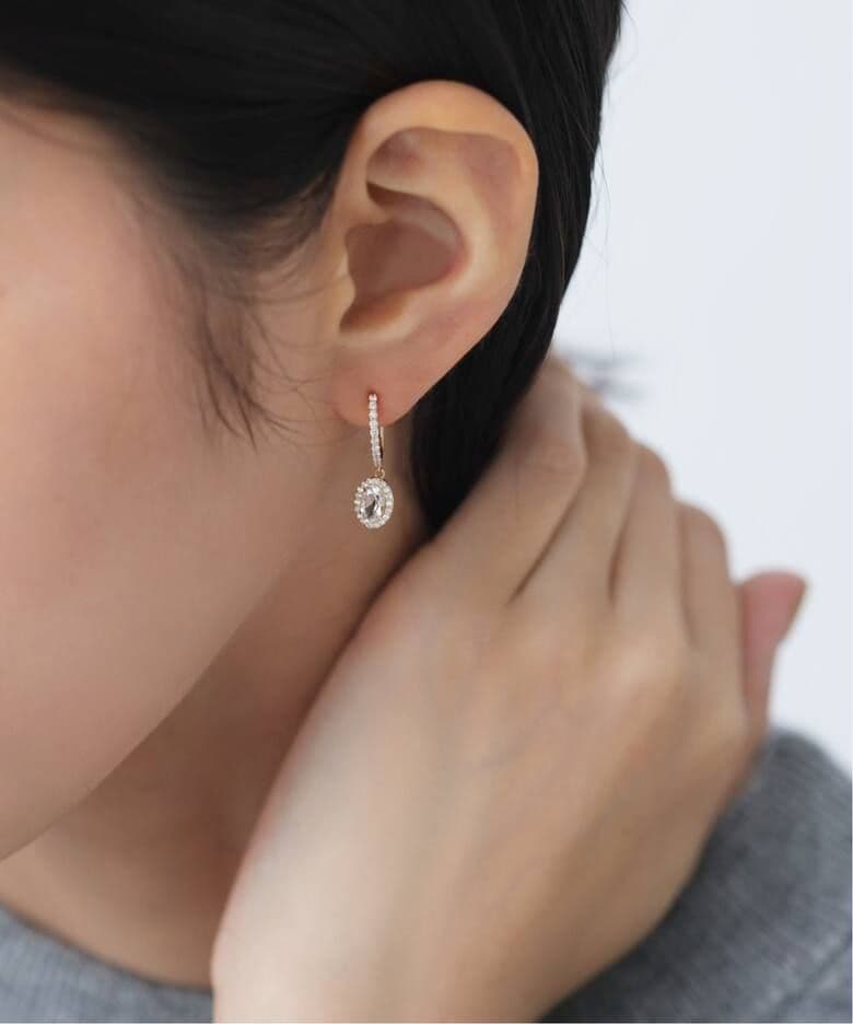 ホワイトトパーズメレダイヤC型ピアス K10（両耳）