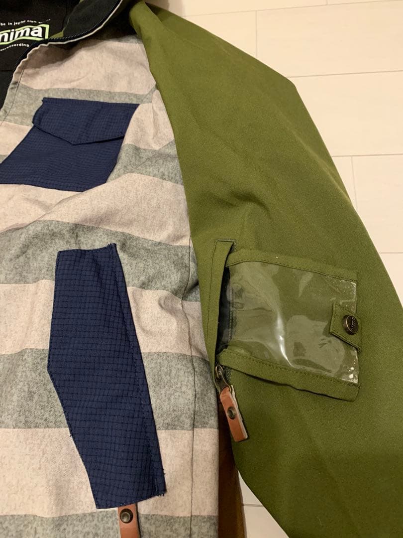 スノーボードウェア グレー/オリーブ ストライプ　S size 男女