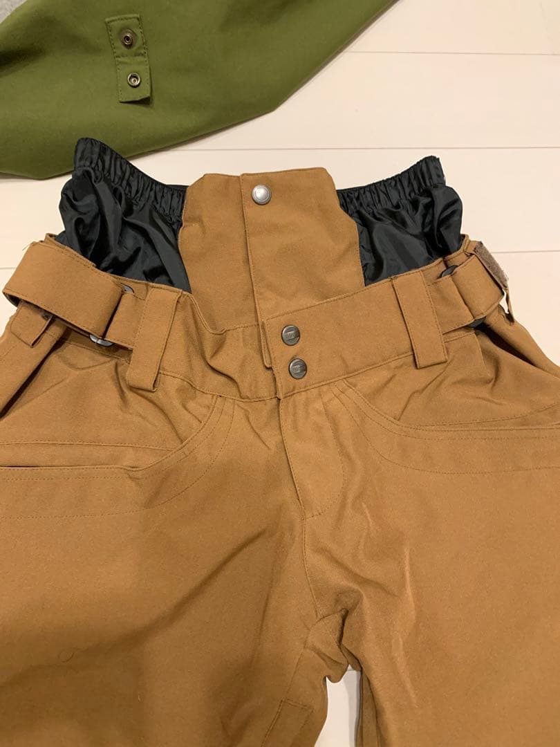 スノーボードウェア グレー/オリーブ ストライプ　S size 男女