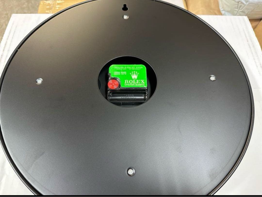 ROLEX 掛け時計　デイトナ型タイプの大型壁掛け時計。