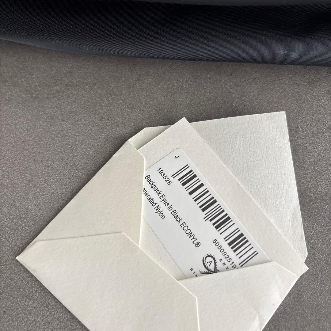 【12/30までの限定価格】未使用ANYA HINDMARCHアイズバックパック