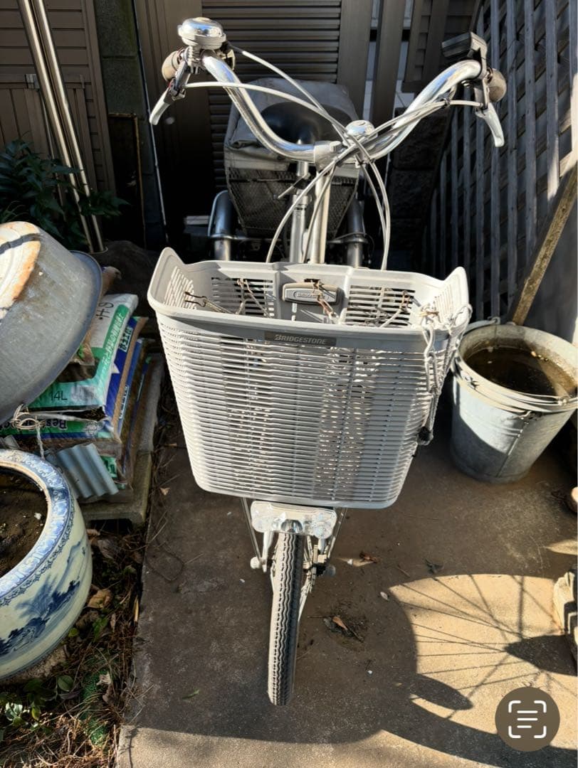 電動アシスト三輪車BRIDGESTONE Assista 東京都杉並区から出品