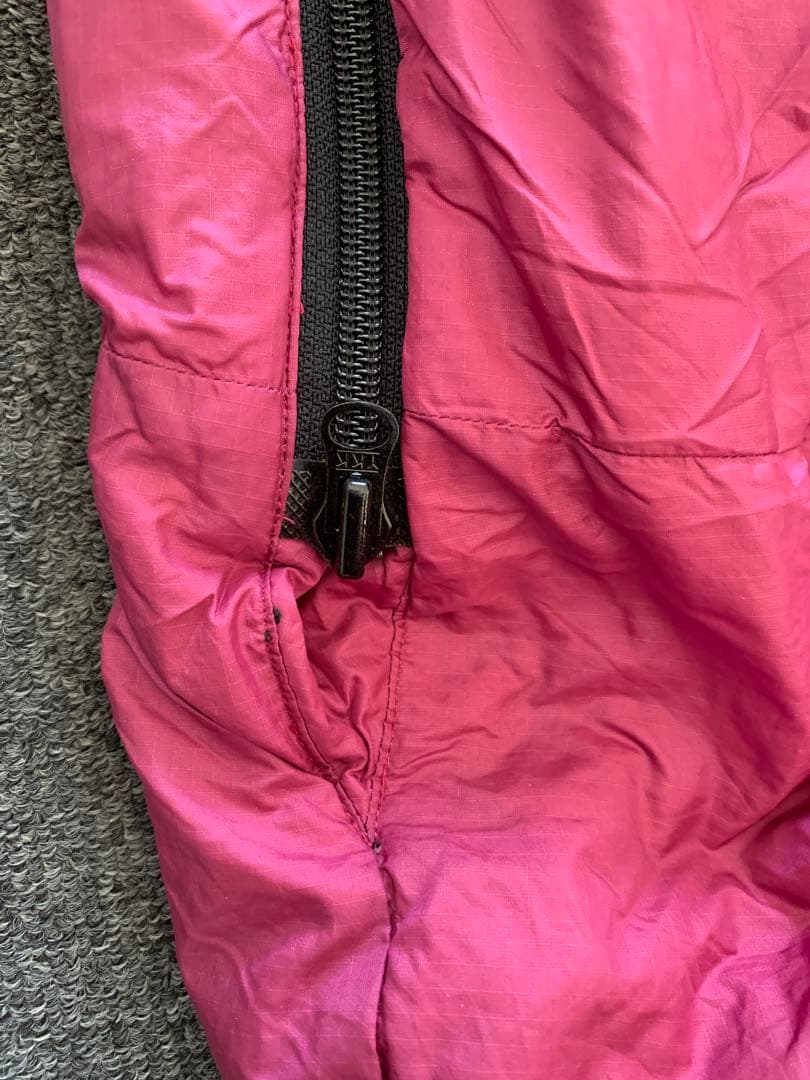 モンベル　シュラフ ダウンハガー#3 ワイン色