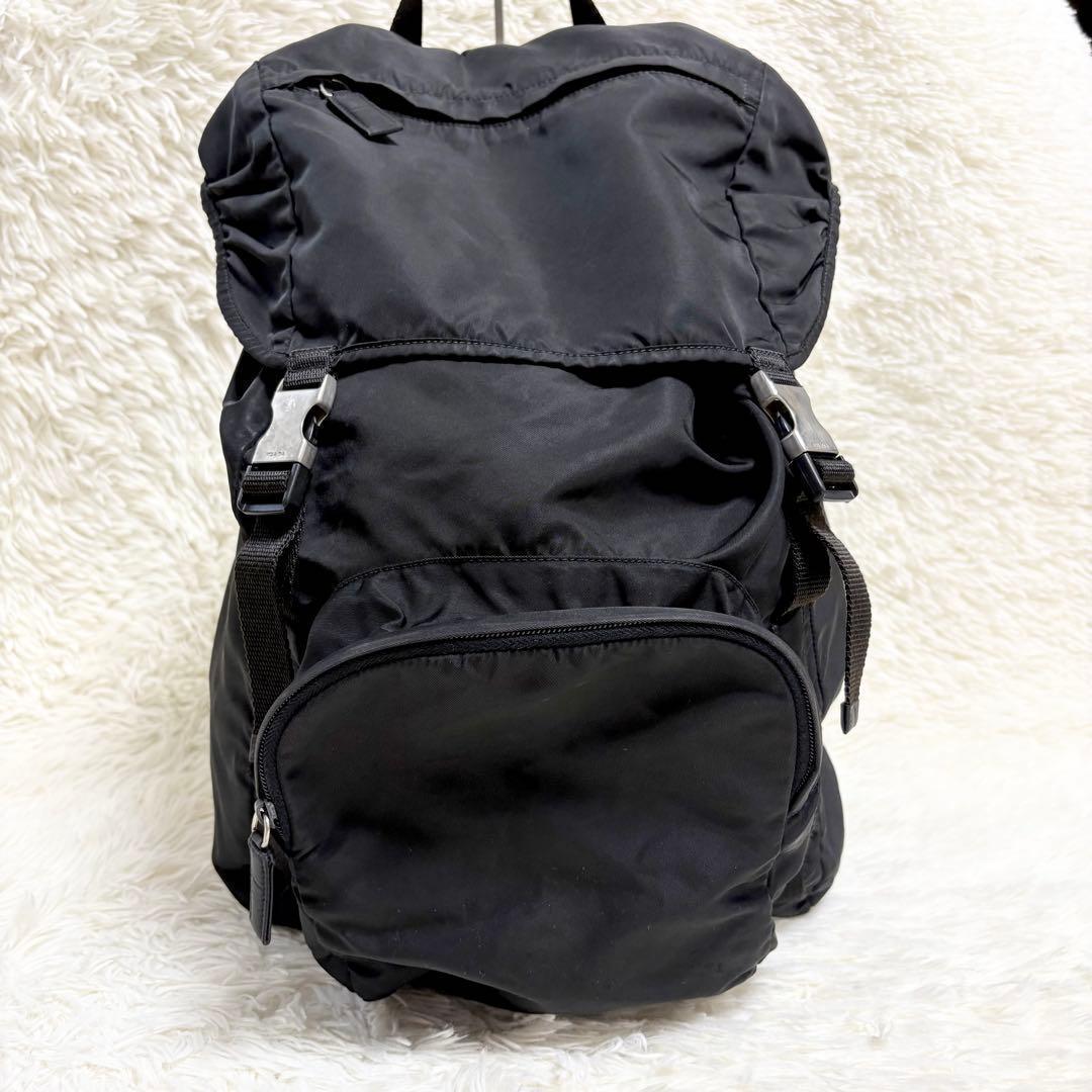 プラダ リュック　デイパック　ギャランティカード付 A4可 テスート　ブラック