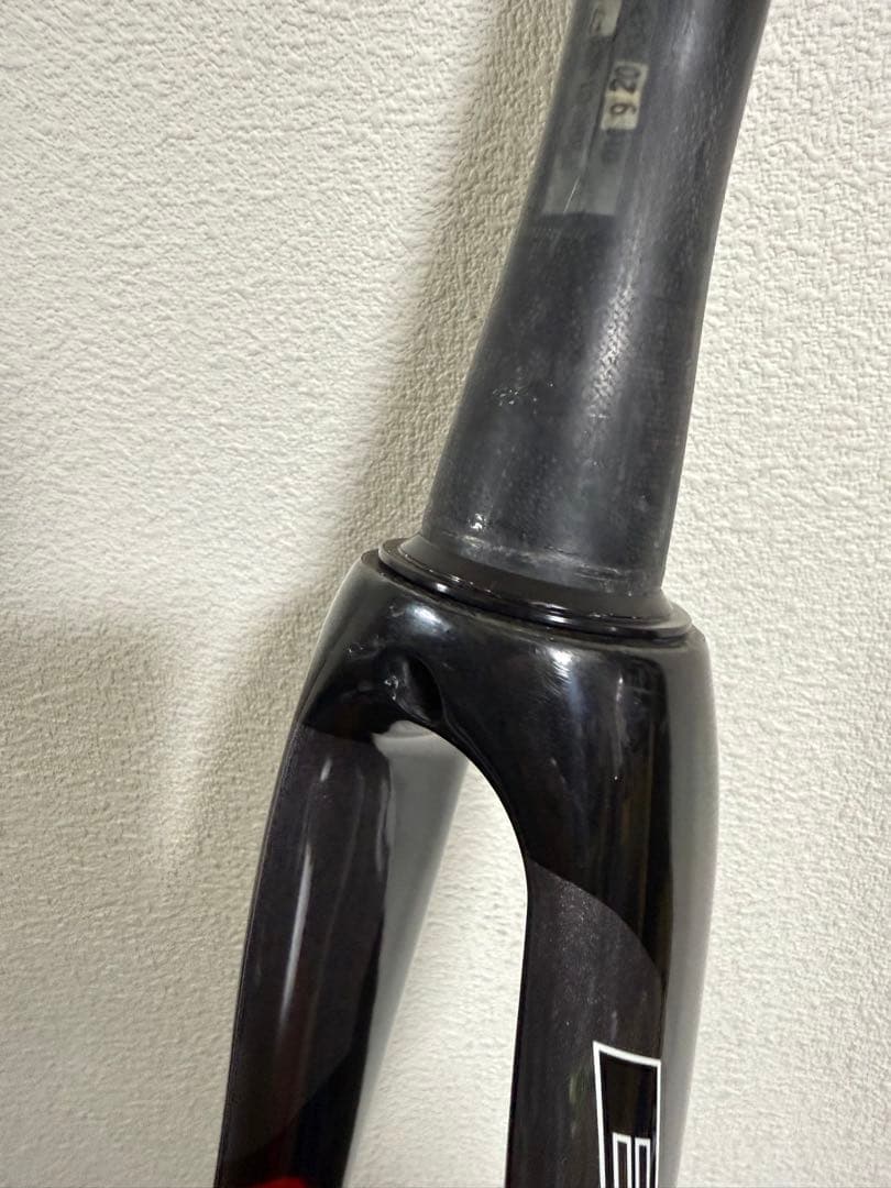 BH G5 フロントフォーク 黒/赤