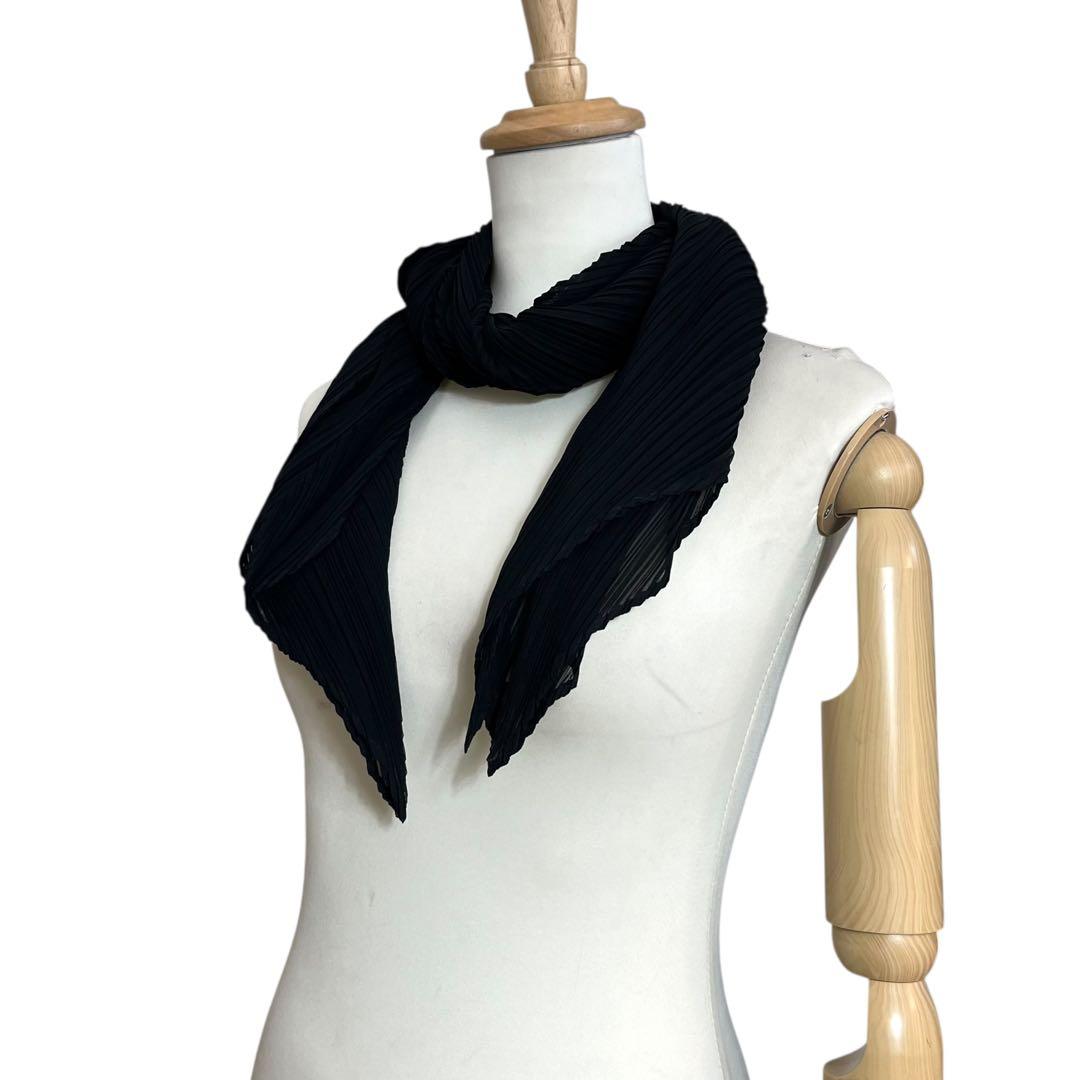 美品⭐︎PLEATS PLEASE ISSEY MIYAKE プリーツスカーフ