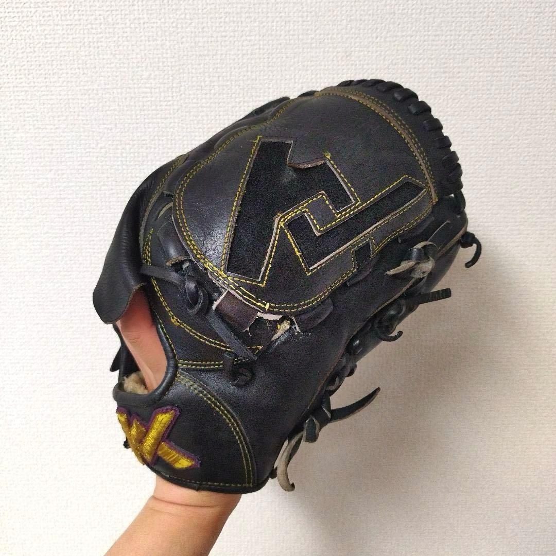 147 K 即戦力 型抜群 硬式 投手用グローブ