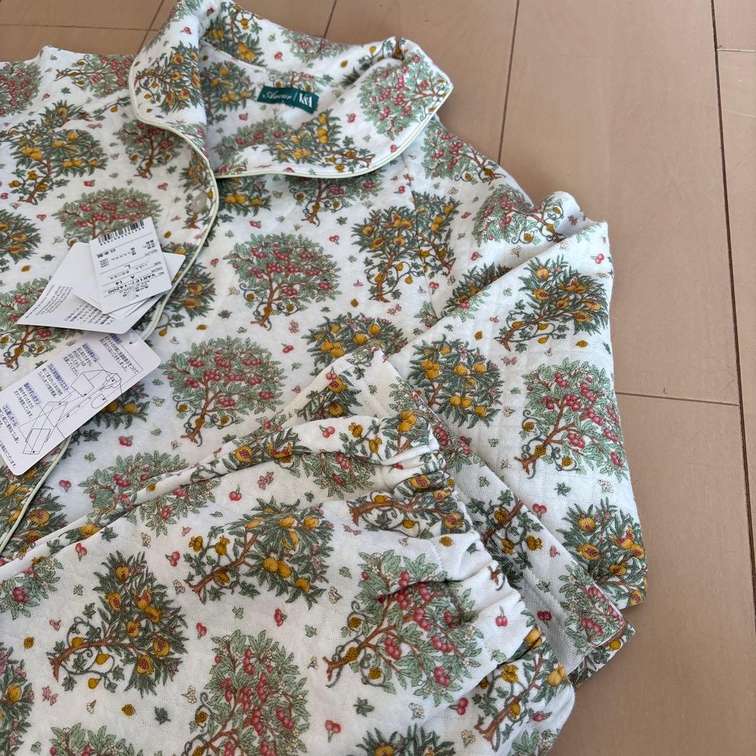 アムールナイトウェア　V&Aコラボ　パジャマ　Lサイズ