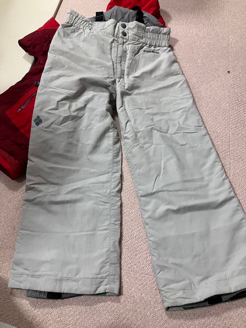 モンベル 140サイズ スノーウェア 赤 人気カラー