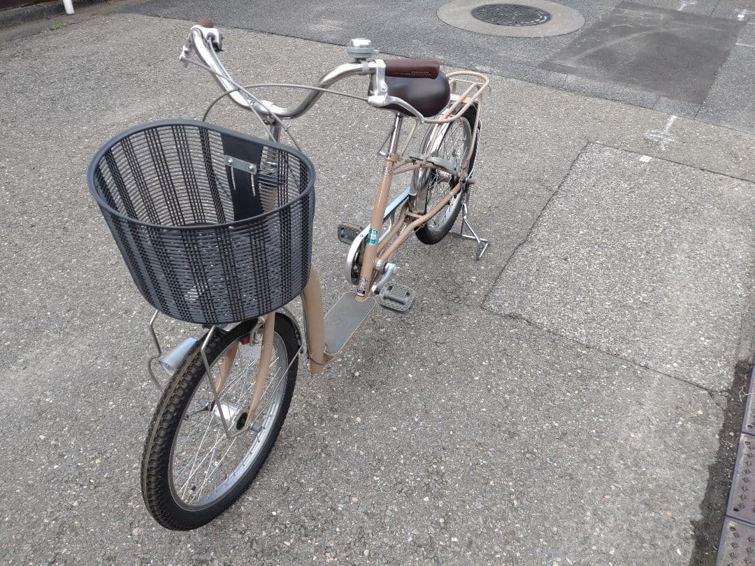 高齢者用自転車　サギサカ　こげーる ベージュ 前面バスケット付き