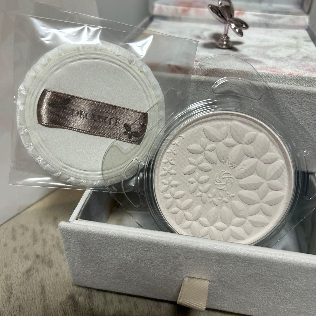 コスメデコルテ　マルセルワンダース