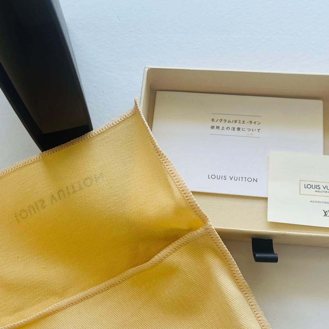 ルイヴィトン　キーケース　新品未使用　美品