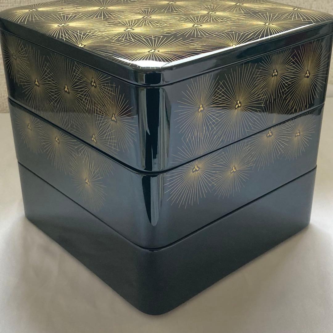 【未使用】輪島塗　唐松蒔絵　三段重　台付き