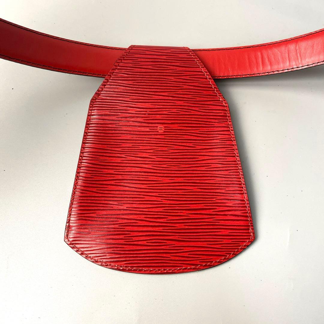 LOUIS VUITTON ルイヴィトン ウエストポーチ エピ サンチュール