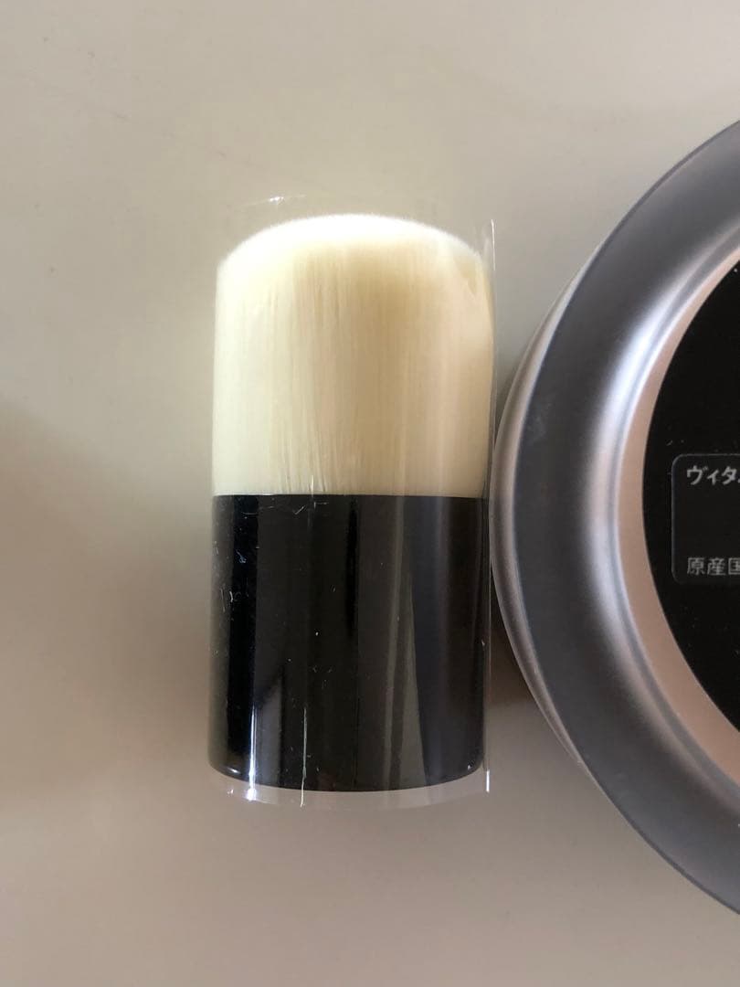 新品シャネル　ヴィタルミエールルースパウダー　N°10