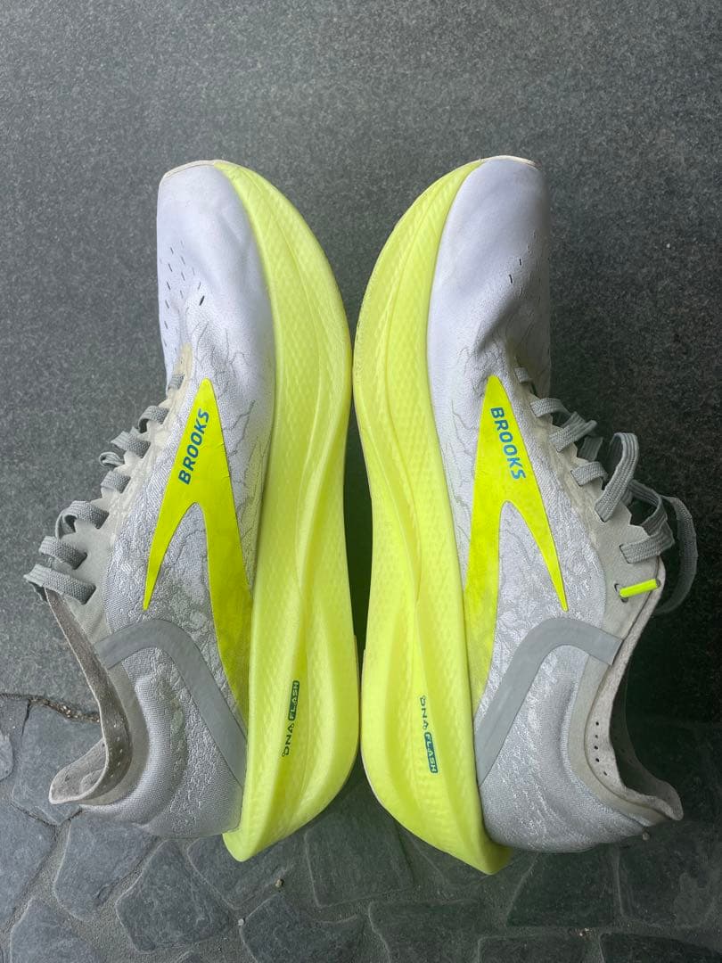 ブルックス ハイペリオンエリート　2 BROOKS 27.0cm