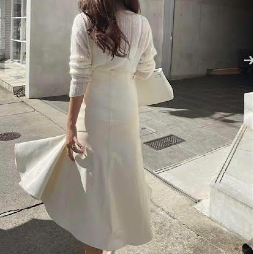 ✨未使用タグ付き✨sheller シェリエ ウエストデザインヘムレザースカート