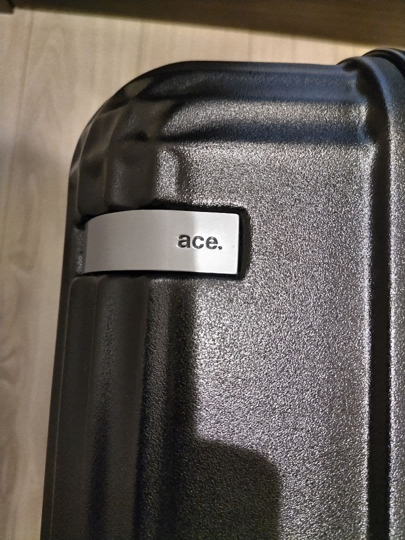 ACE×ミッキーマウス　キャリーケース 81L 　ブラック　TSAダイヤルロック