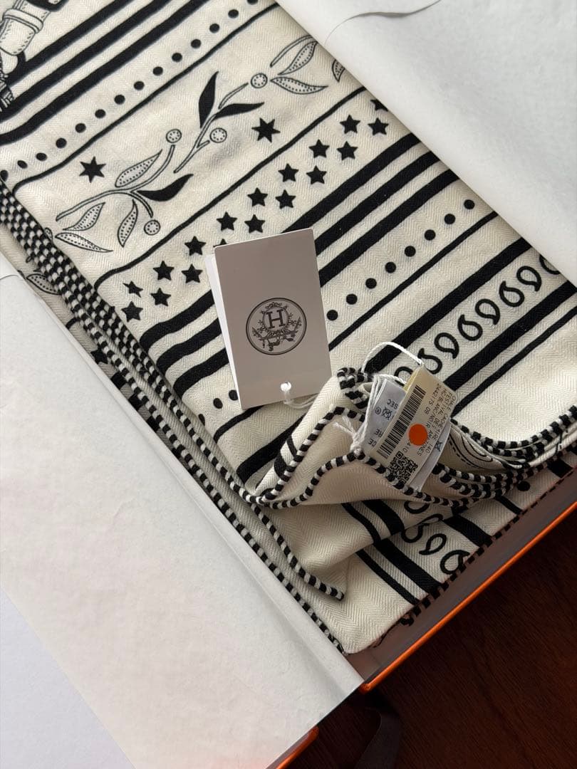 訳あり❗️エルメス　カシシル　アマゾンの祭典　140センチ　新品未使用