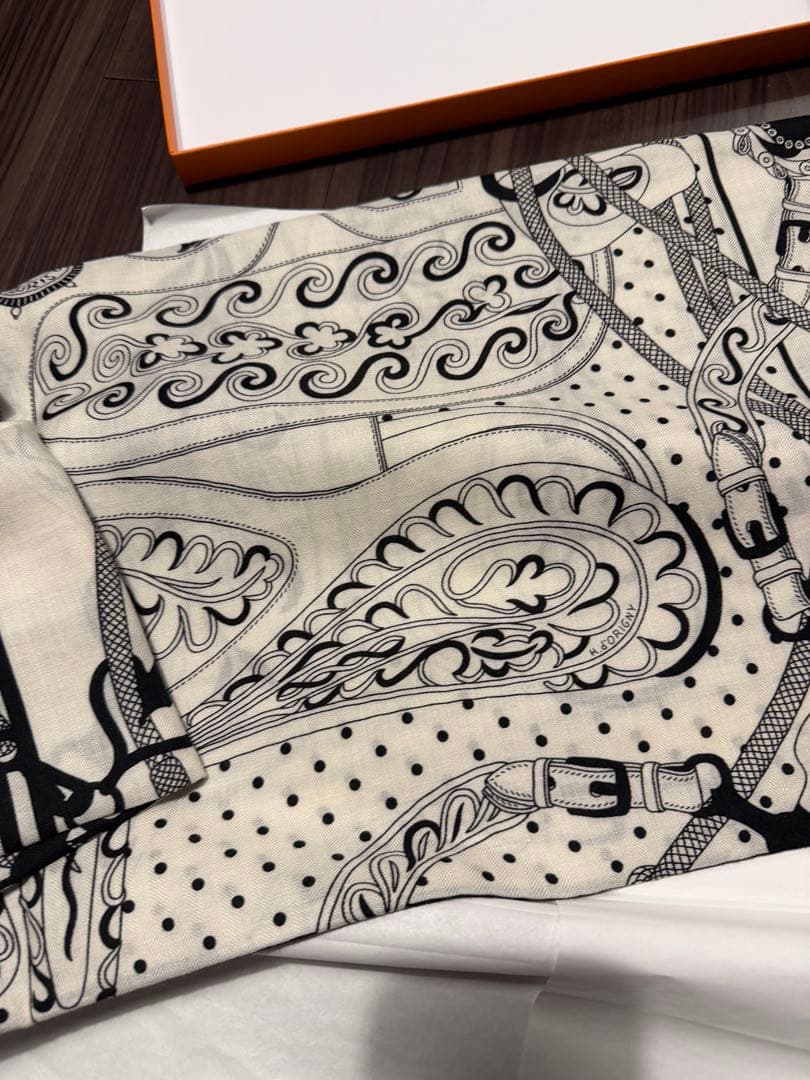 訳あり❗️エルメス　カシシル　アマゾンの祭典　140センチ　新品未使用