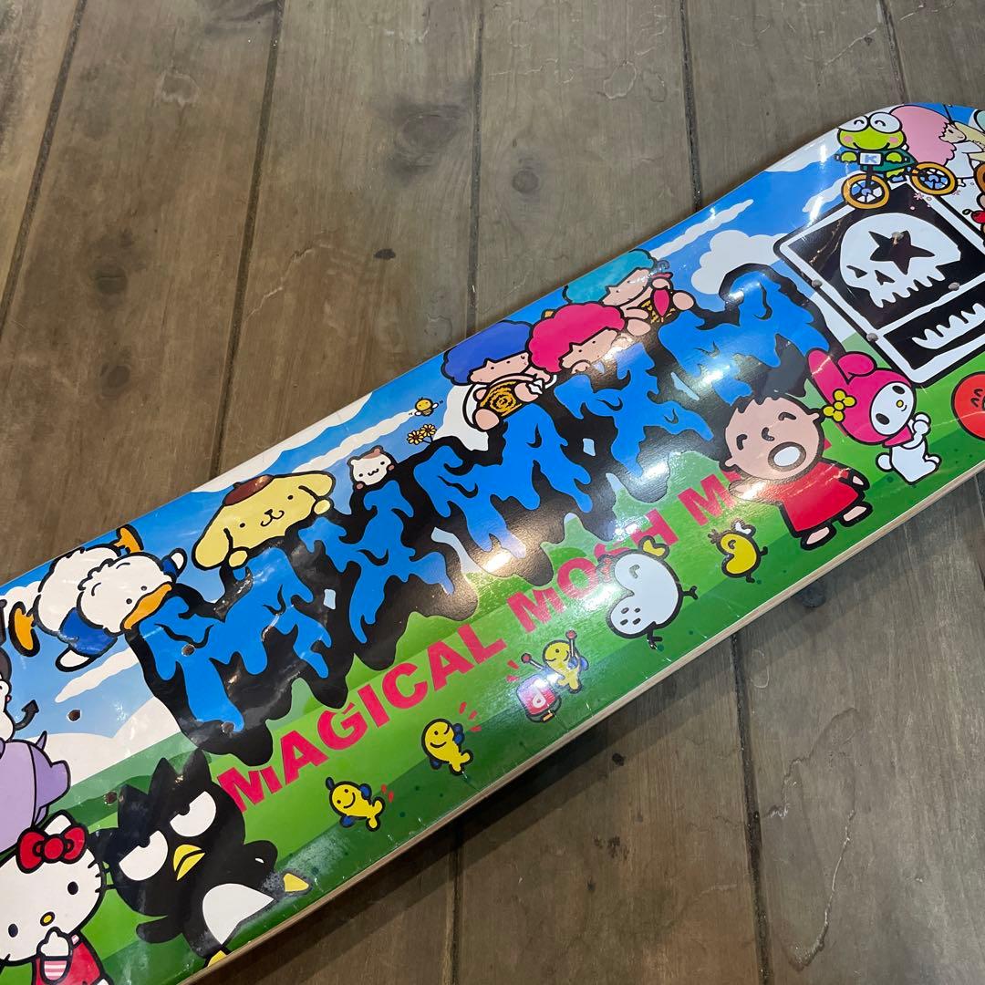マジカルモッシュ サンリオコラボ限定　スケボーデッキ8インチ