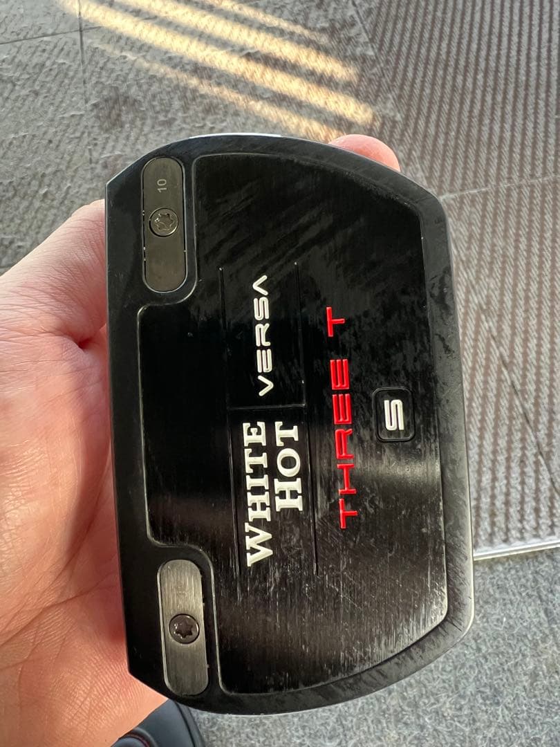 ODYSSEY オデッセイWHITE HOT VERSA パター