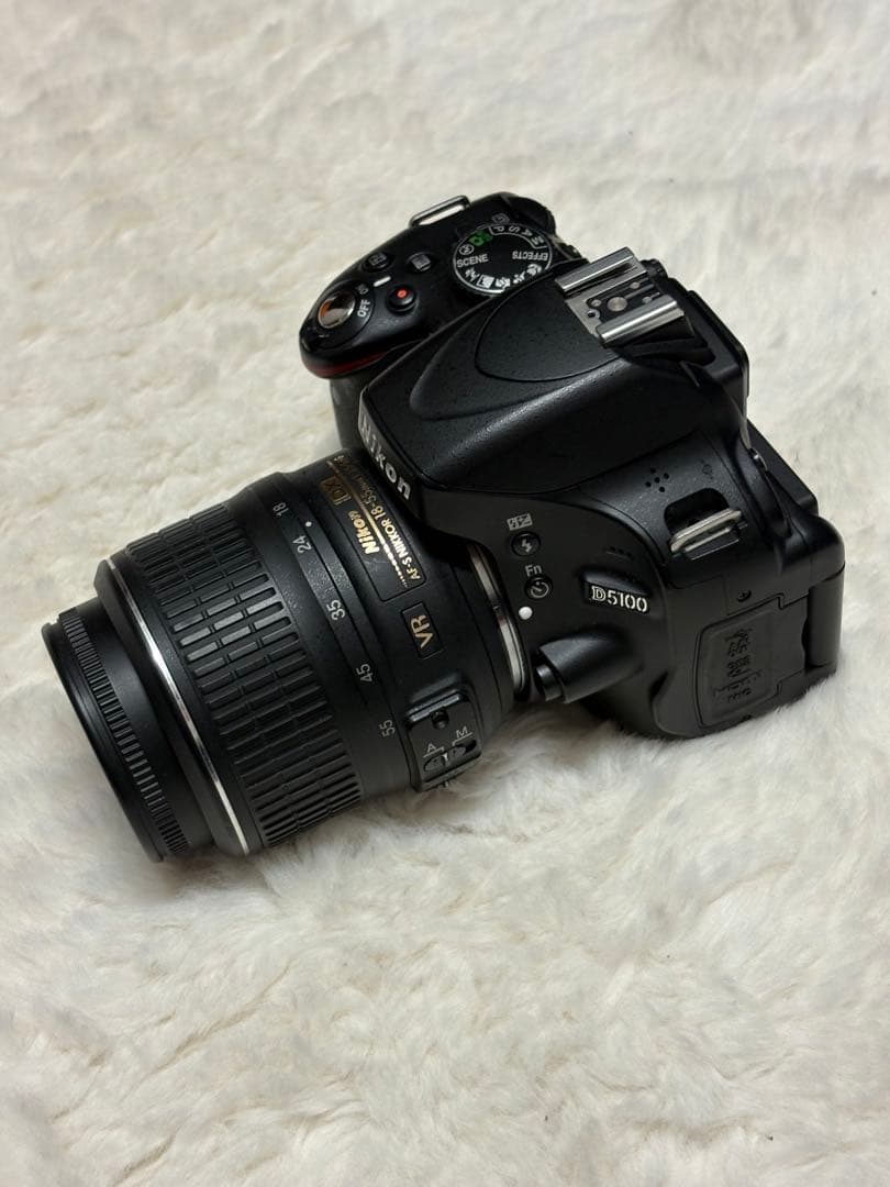 ニコン Nikon D5100 一眼レフ