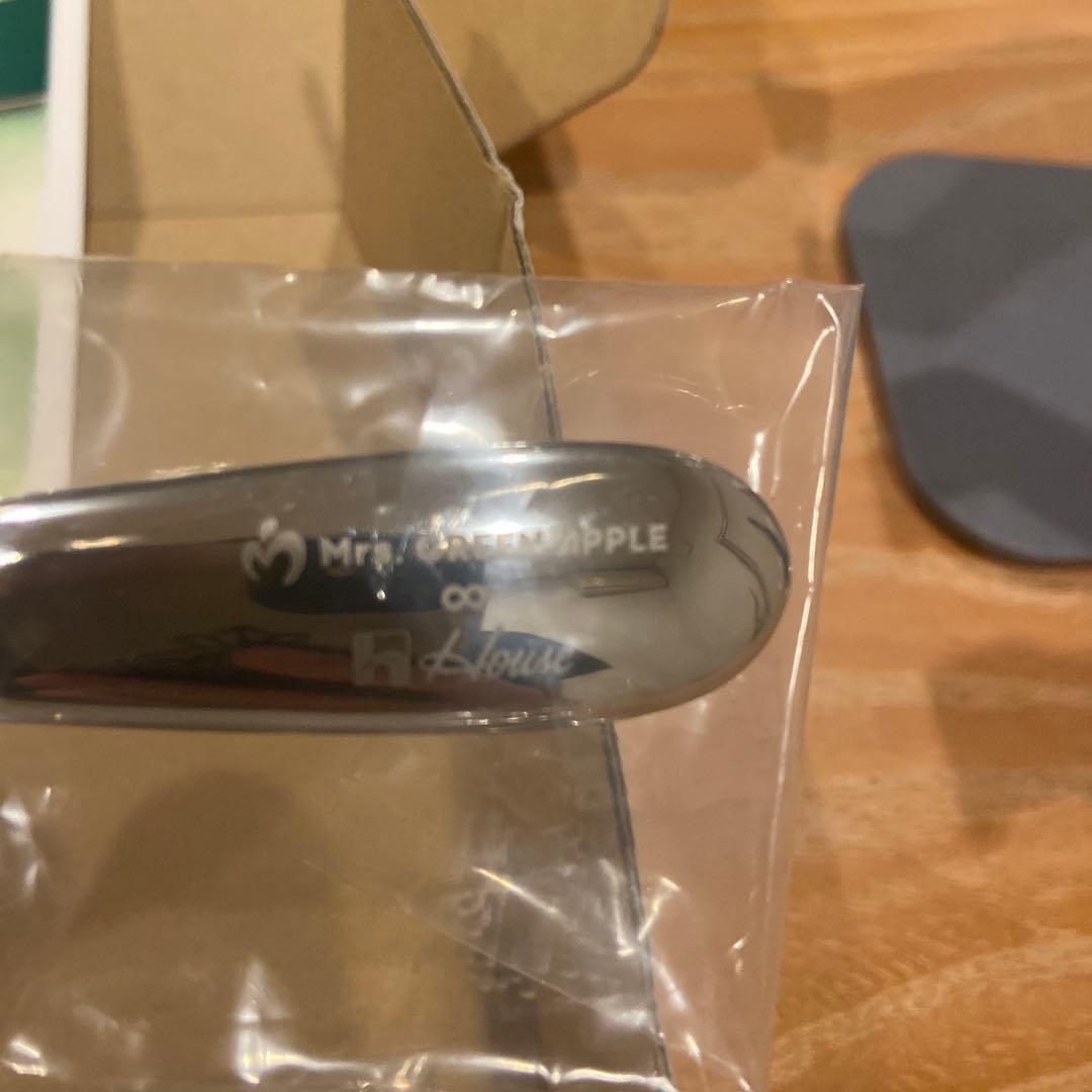 ゆ*き様 ミセスグリーンアップルロゴ入り カレースプーンセット - メルカリ