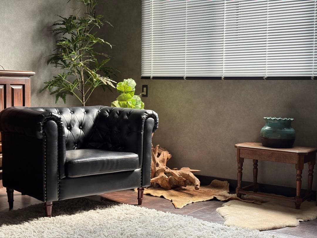 本革　チェスターフィールド　アームチェア　リベット打ち　ボタンダウン　YZ