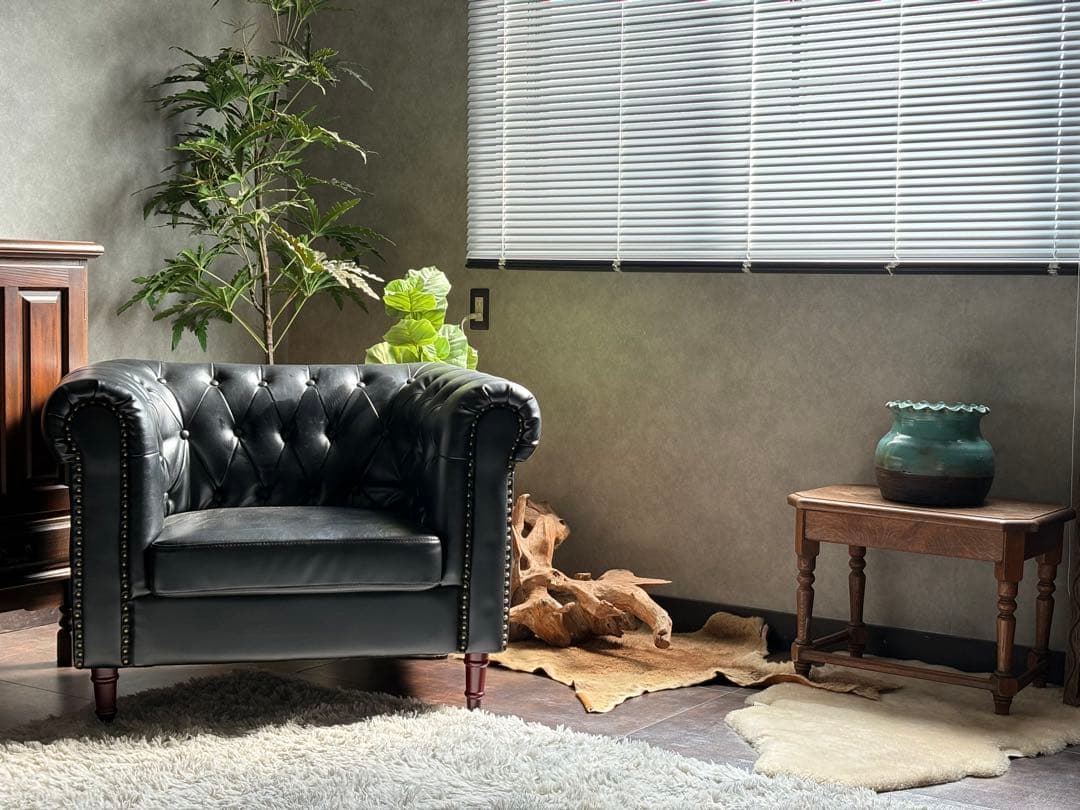 本革　チェスターフィールド　アームチェア　リベット打ち　ボタンダウン　YZ