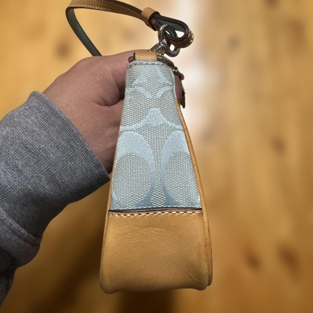 coach シグネチャーアクセサリーポーチ③ 最終値下げ　早い者勝ち