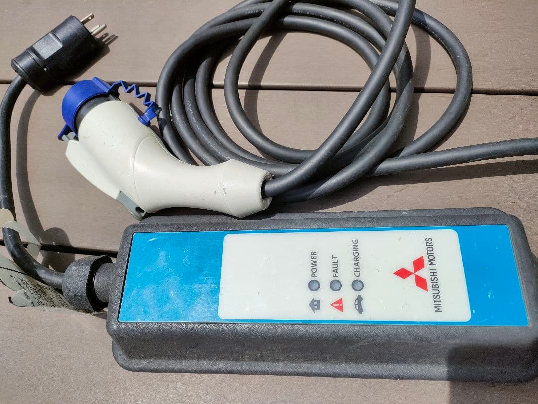 三菱　純正 EV充電器 ケーブル　約5m