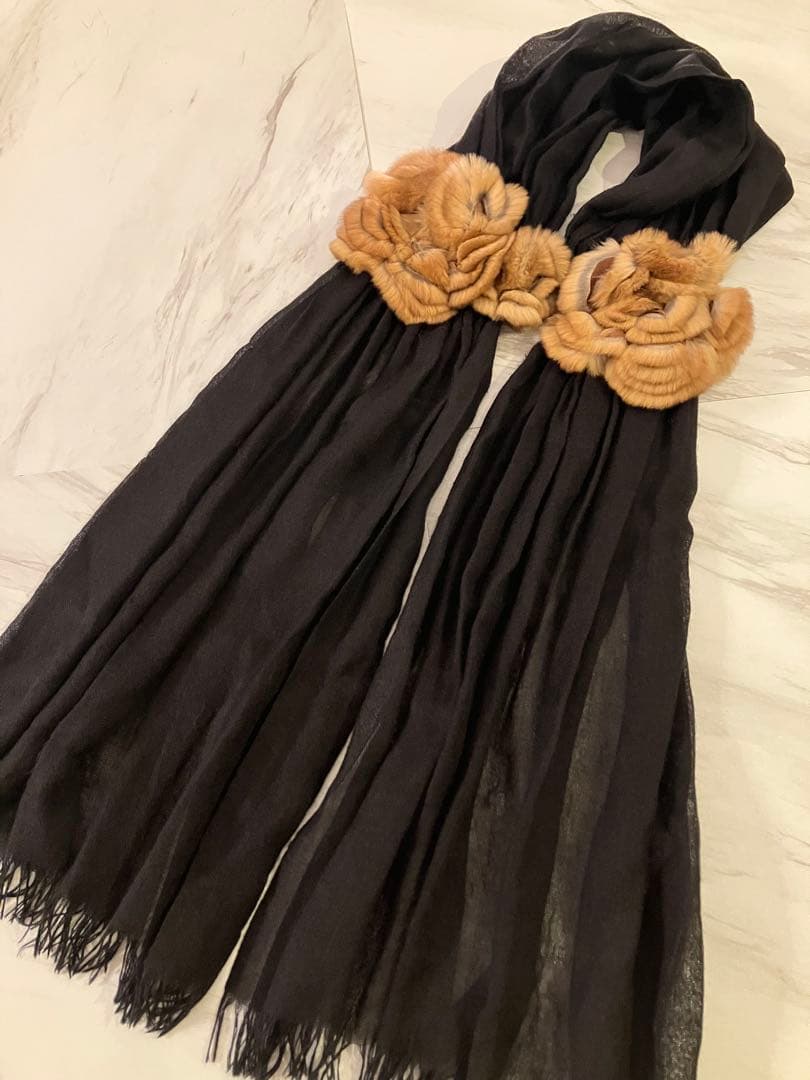 フェンディ ストール　オリラグファー　フラワー　FENDI セレリア　マフラー