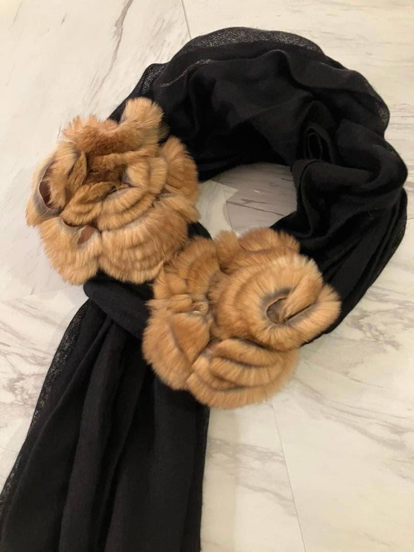 フェンディ ストール　オリラグファー　フラワー　FENDI セレリア　マフラー