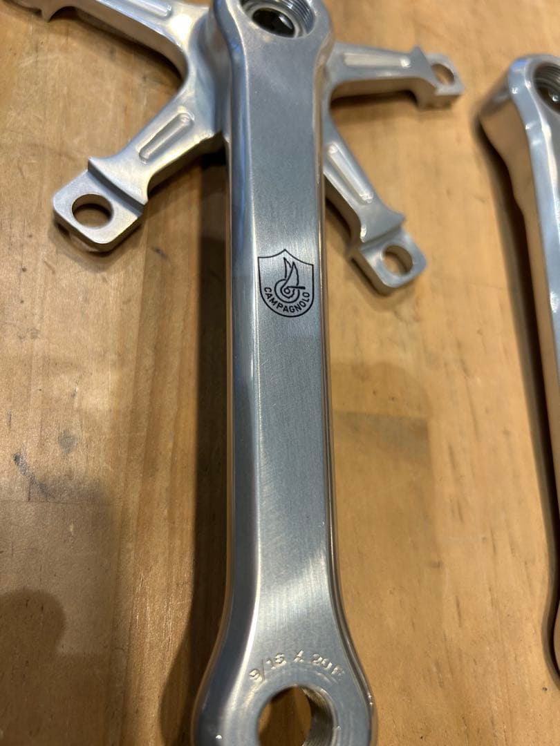 カンパニョーロ　クランク