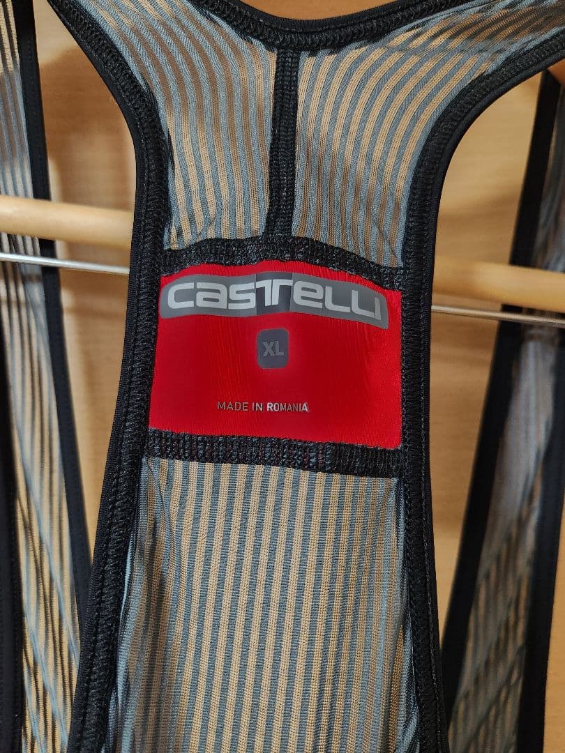 カステリ　FREE AERO RACE 4 BIBSHORT 19003