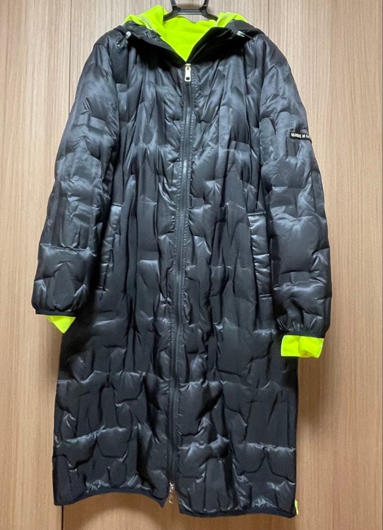 MARK&LONA M* Embossed Down Coat