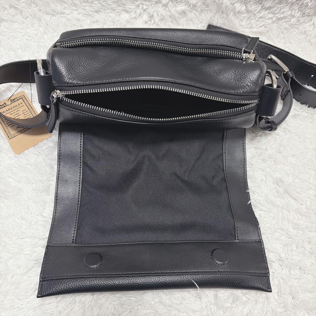 【タグ付き】BEARDSLEY ビアズリー レザー　ボディバッグ