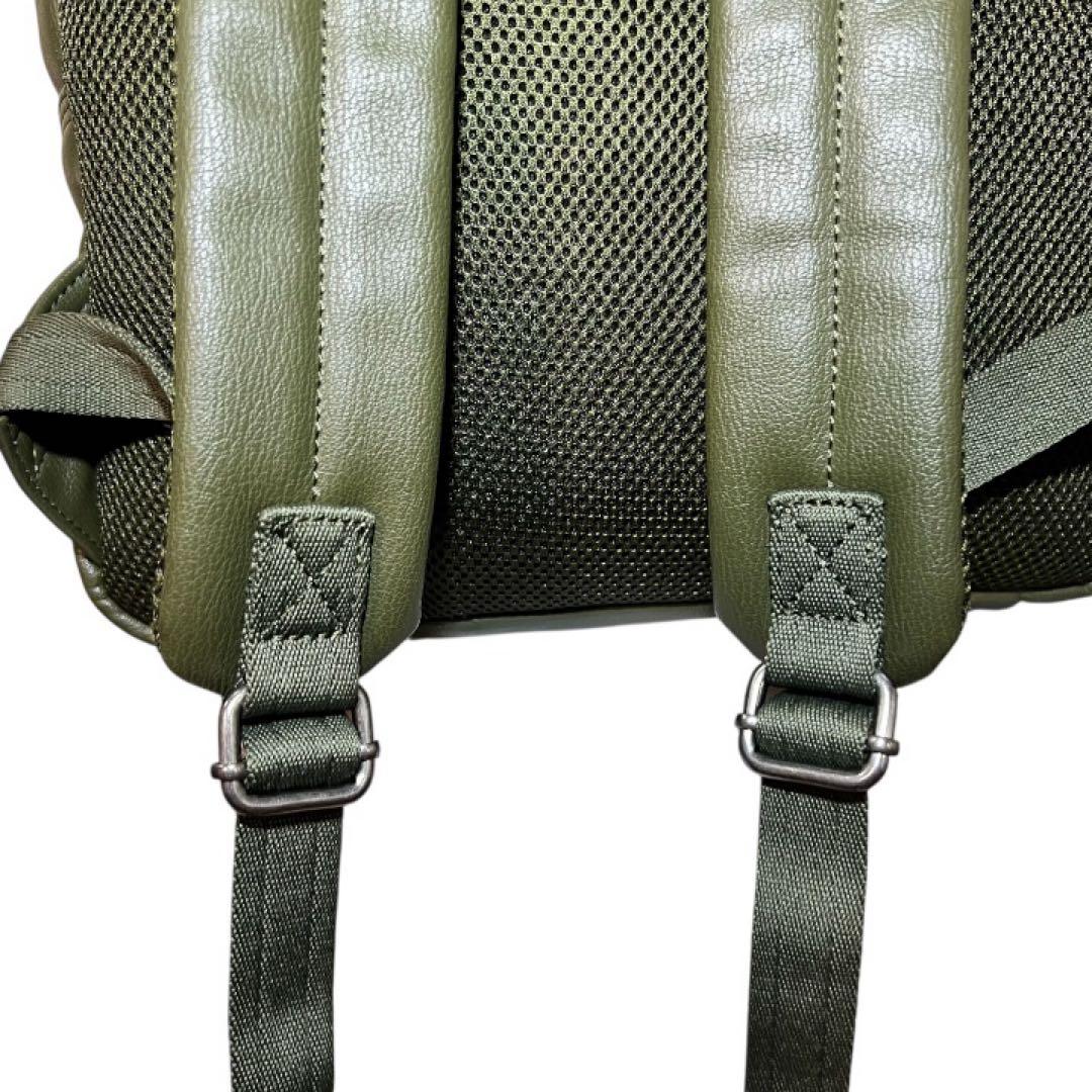 【未使用品】DIESEL オリーブグリーン バックパック　リュック　ユニセックス