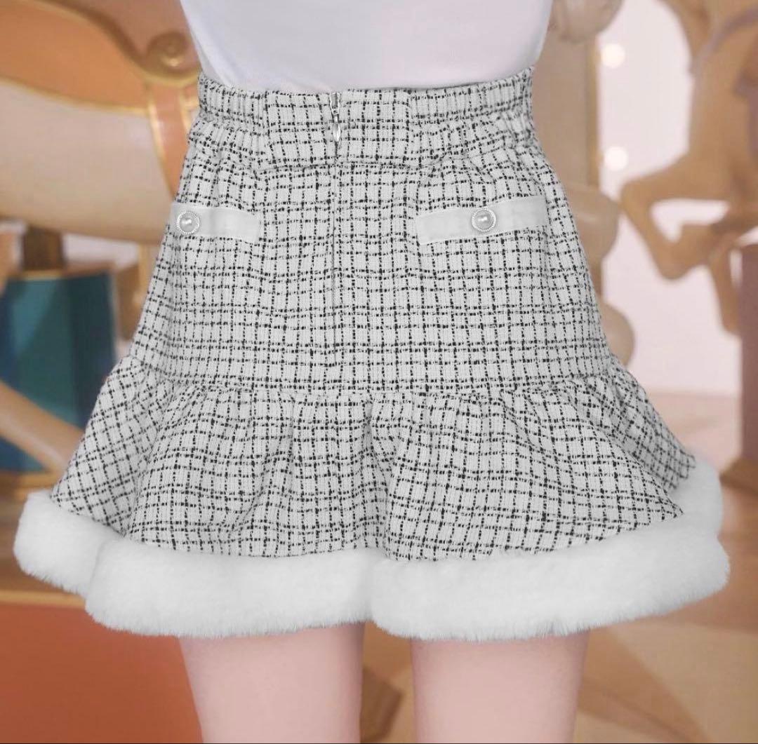 ミシェルマカロン ツイードファーミニスカート ホワイト - メルカリ