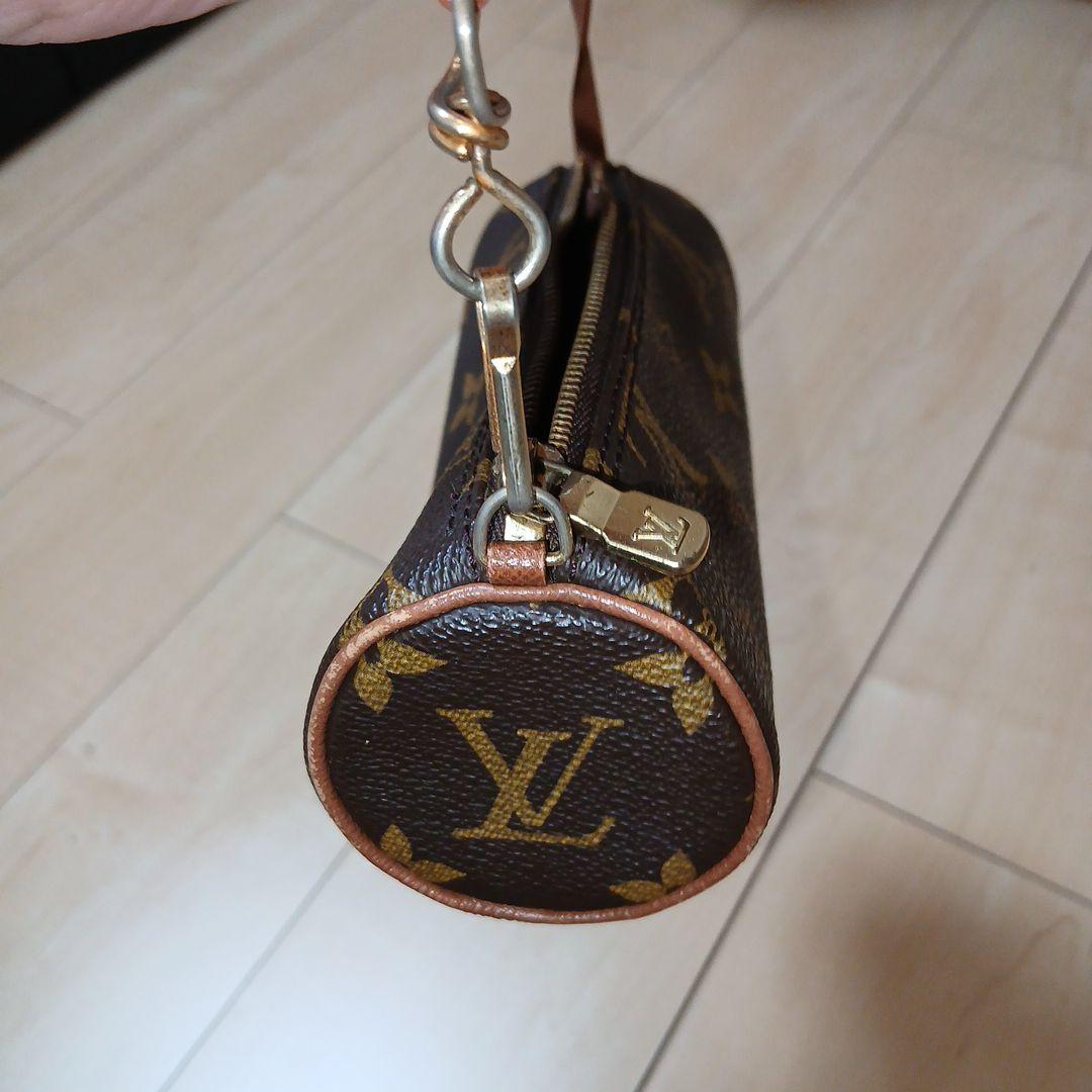 Louis Vuitton ブラウン レザーミニポーチ
