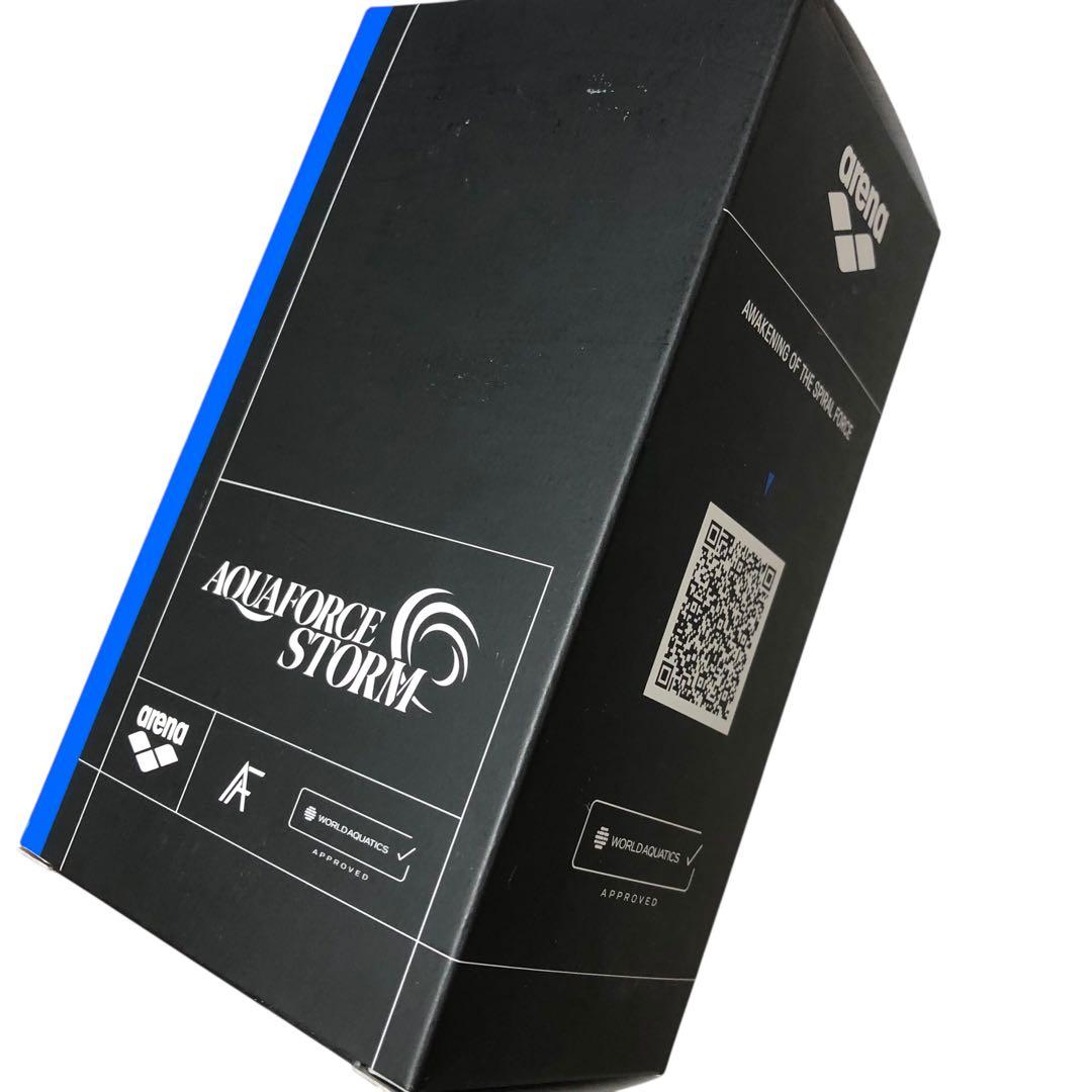 【未使用】arena アリーナ ひざ上 競泳水着 ARN-4000W